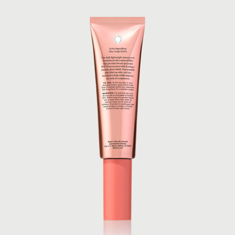 NATR-10163_Dew-Glow-Moisturizer-Mineral-SPF_back_capon-bonebkgd_a99e231e-ca92-4014-addb-f1e7b794e9ab.jpg